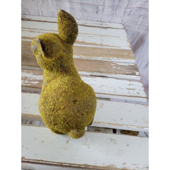 Green Bunny Easter rabbit - Picture 2 of 6